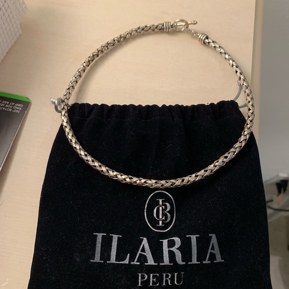 Genuine Ilaria Peru silver necklace 925
